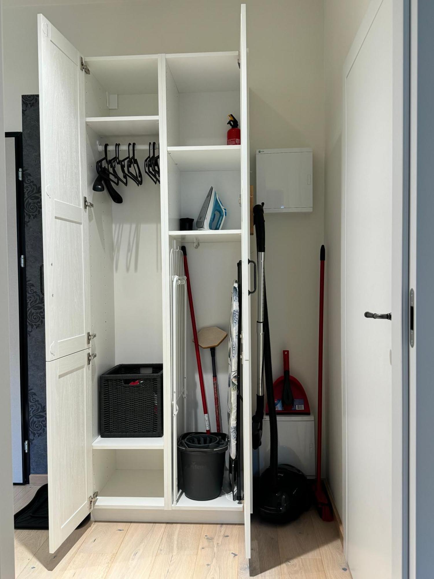 Relax&Comfort New Waw 50 Sqm With Terrace, Garden, Free Parking And Ac Warszawa Exteriör bild